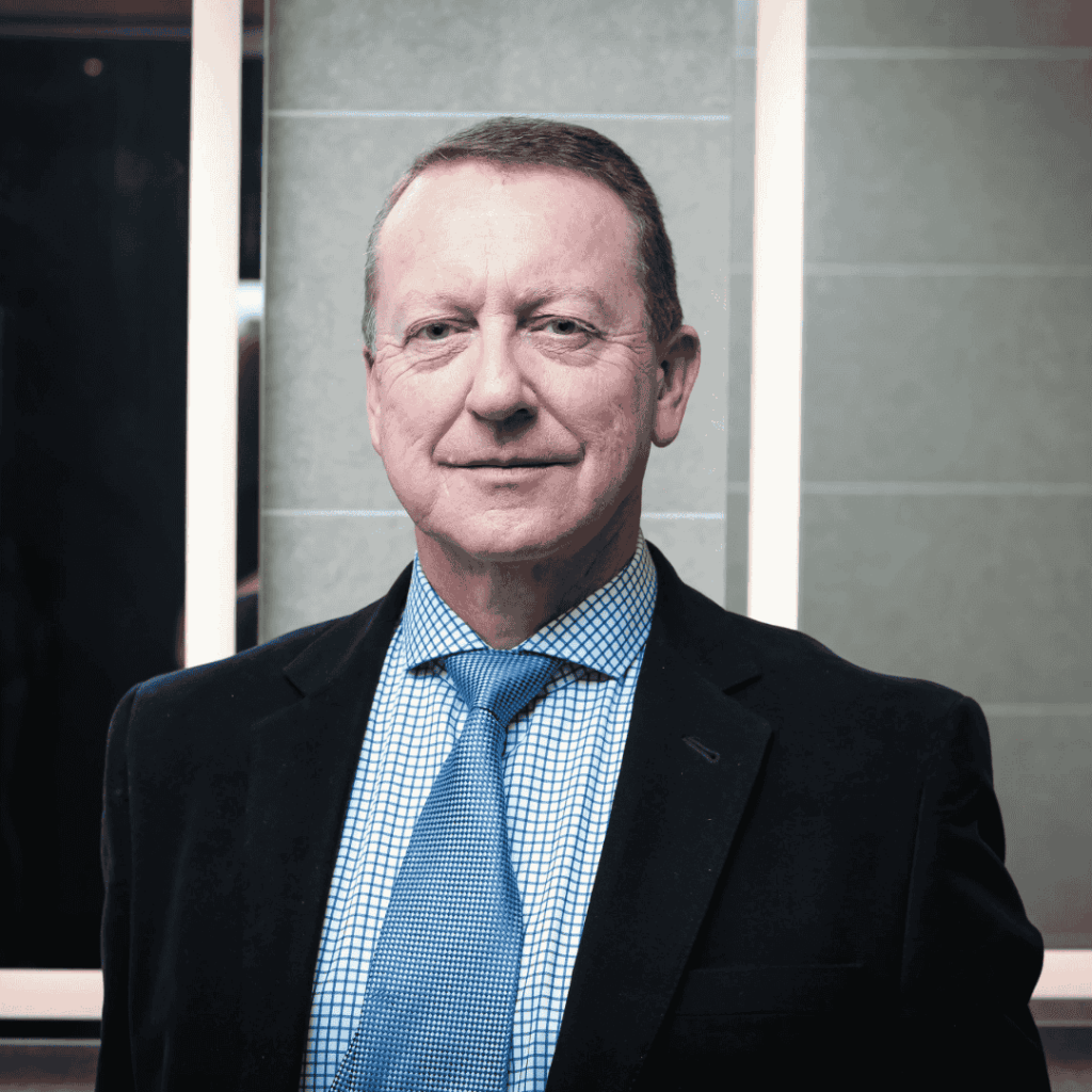 b2b long-form content writer specialist